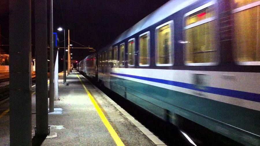 Muore travolta da un treno - Toscana Media News