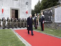 Il presidente Mattarella a Civitella dinanzi al monumento ai caduti