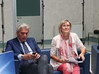 L'assessore regionale Luigi Marroni con il direttore generale della Asl 11 Monica Piovi
