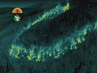 Il fronte di fuoco ripreso dalla termocamera di un drone