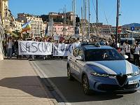 Il corteo degli studenti a Portoferraio