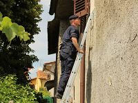L'operazione dei carabinieri