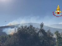 L'incendio sul monte Faeta