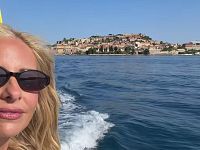 Sarah Michelle Gellar all'isola d'Elba
