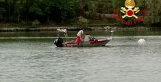Canoista disperso nel lago trovato senza vita