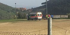 ambulanza nel campo di calcio