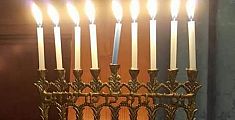 La piccola Gerusalemme celebra Natale e Chanukkah