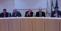 Silvano Crecchi, Alberto Falchi, Renzo Macelloni, Andrea Pieroni, Pier Paolo Tognocchi durante la conferenza stampa