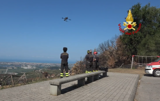 Drone su massarosa e vigili del fuoco