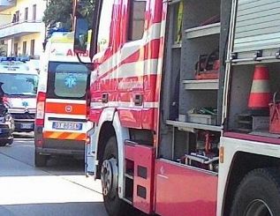 ambulanza e vigili del fuoco
