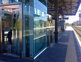 Un ascensore della stazione di Pontedera
