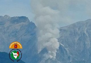L'incendio a Massa - foto AIB CVT Regione Toscana