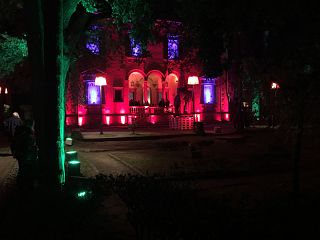 Villa Crastan di notte