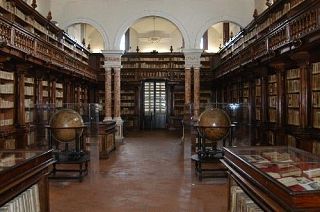 biblioteca di Lucca
