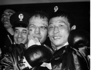 Sandro Mazzinghi vs Ki Soo Kim 26/05/1968 WBC/WBA light Middleweight Title