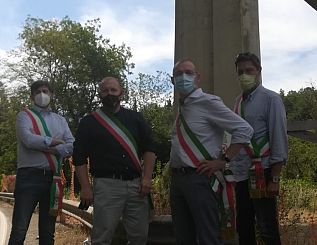 I sindaci Roberto Ciappi, Alessio Calamandrei, Paolo Sottani e David Baroncelli 