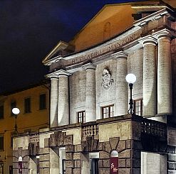 Teatro Manzoni illuminato