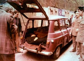 L'auto dove fu rinvenuto il cadavere di Aldo Moro