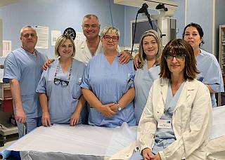 Il team di Endoscopia digestiva dell'ospedale di Campostaggia, in primo piano la dottoressa Banducci