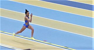 Larissa Iapichino, 17 anni, nella rincorsa del salto da record