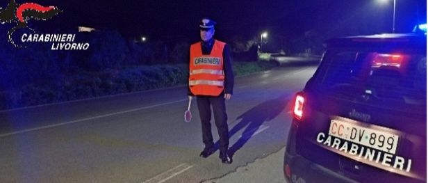 ハロウィンの小切手、差し押さえ、制裁