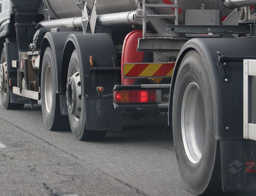 Calcinacci Caduti Dal Viadotto Colpa Dei Tir Attualit MONTOPOLI 
