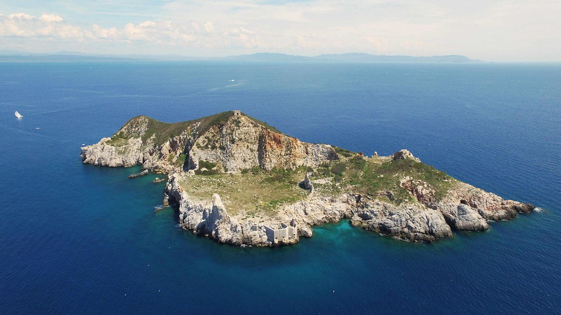 Un'isola toscana in vendita per 4
