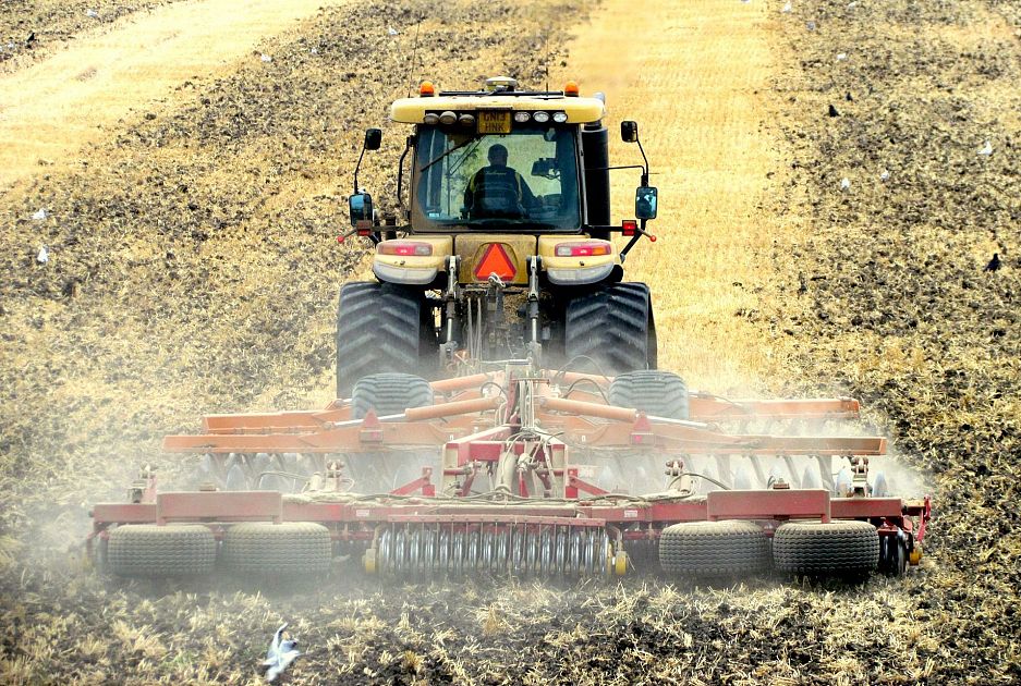 Il Parlamento Ue salva l’agricoltura dal regolamento sul Ripristino natura