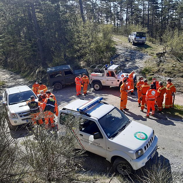 Aiuto il bosco brucia, ma è un'esercitazione | Attualità ...