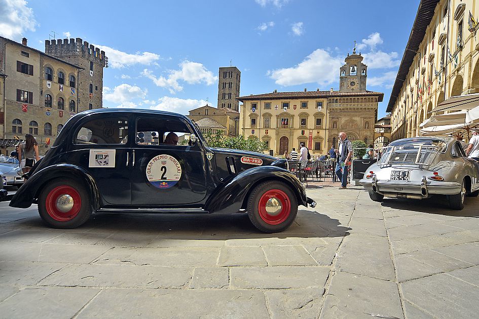 Che spettacolo il Nuvolari in Piazza Grande Attualit AREZZO