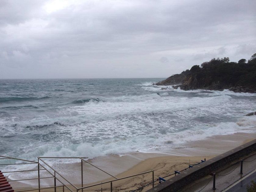 L'erosione e la scomparsa delle spiagge elbane  Attualità 