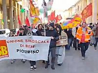La manifestazione a Piombino