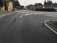L'intervento di asfaltatura in via Aretina