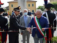 Il taglio del nastro col colonnello Fedeli e il sindaco Lunardi