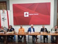 La presentazione della stagione Aib 2026, al centro il presidente Giani