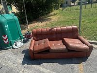 Scatti di degrado dal Villaggio Piaggio
