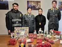 L'operazione della guardia di finanza a Sesto Fiorentino