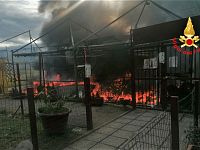 Immagini dell'incendio dell'ufficio stampa dei vigili del fuoco 2