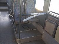 Alcuni dei danneggiamenti provocati dai vandali