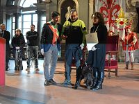 Il cane Rocky e il suo conduttore hanno ricevuto il Fiorino