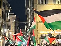 Alla manifestazione di Firenze