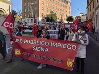 La manifestazione a Siena