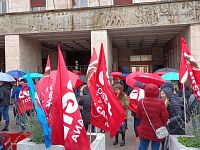 La manifestazione a Livorno (Foto: Cgil Livorno / Facebook)