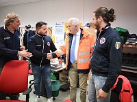 La visita del presidente Giani alla sala operativa di protezione civile