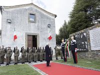 Il presidente Mattarella a Civitella dinanzi al monumento ai caduti