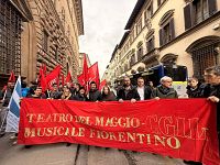 Il presidio dei lavoratori del Maggio Musicale Fiorentino