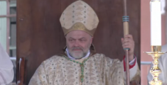 Padre Mario adesso è il vescovo Vaccari