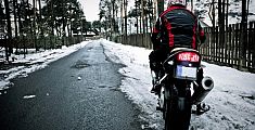 Guidare la moto in inverno, gli aspetti essenziali