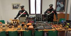 Ladri scoperti con oggetti rubati per 20 mila euro