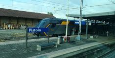 Treni sospesi per lavori sulla Firenze - Viareggio